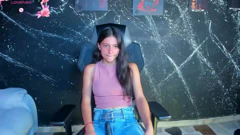 Snapshot of _agathaargent chatting on 05/14/26, 08:04 Agatha online show from 05/14/26, 08:04