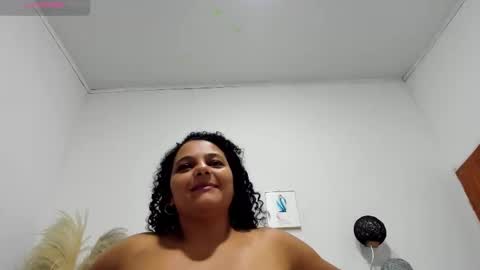 _aithanaa_ online show from 11/22/25, 09:47