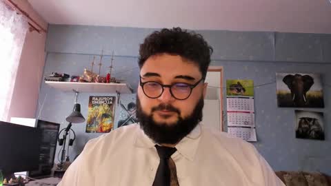 Snapshot of _alan_bear_ chatting on 02/15/25, 09:05 Alan online show from 02/15/25, 09:05