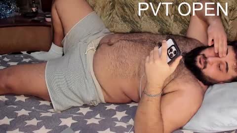 Snapshot of _alan_bear_ chatting on 02/24/25, 08:14 Alan online show from 02/24/25, 08:14