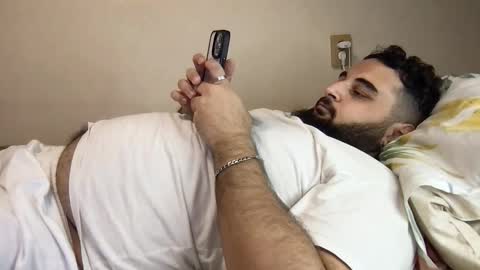 Snapshot of _alan_bear_ chatting on 09/14/25, 04:39 Alan online show from 09/14/25, 04:39