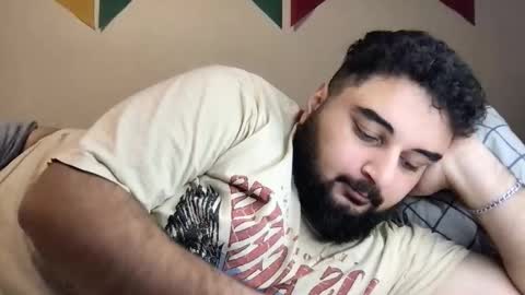 Snapshot of _alan_bear_ chatting on 09/17/25, 02:30 Alan online show from 09/17/25, 02:30