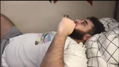 Snapshot of _alan_bear_ chatting on 10/05/25, 08:56 Alan online show from 10/05/25, 08:56