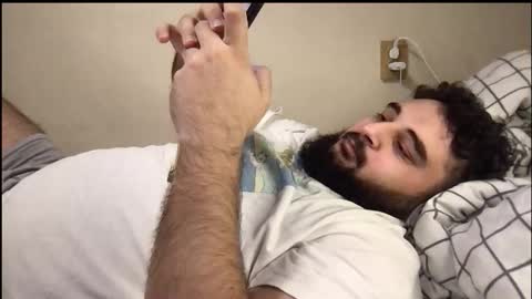 Snapshot of _alan_bear_ chatting on 10/06/25, 04:54 Alan online show from 10/06/25, 04:54