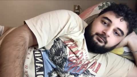 Snapshot of _alan_bear_ chatting on 10/30/25, 11:22 Alan online show from 10/30/25, 11:22