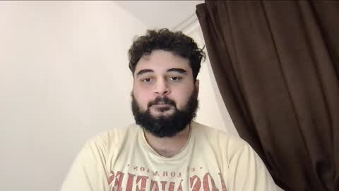 Snapshot of _alan_bear_ chatting on 11/17/25, 12:33 Alan online show from 11/17/25, 12:33