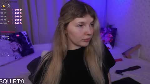 Snapshot of _aleksa chatting on 11/24/25, 05:40 Alexa online show from 11/24/25, 05:40