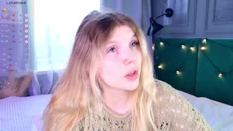 Snapshot of _aleksa chatting on 02/18/26, 07:15 Alexa online show from 02/18/26, 07:15