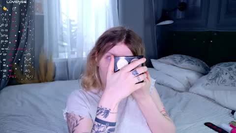 Snapshot of _aleksa chatting on 03/18/26, 06:16 Alexa online show from 03/18/26, 06:16