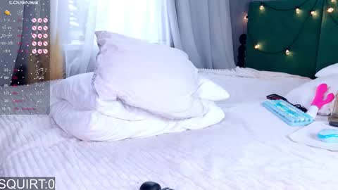 Snapshot of _aleksa chatting on 03/20/26, 07:13 Alexa online show from 03/20/26, 07:13