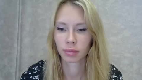 Snapshot of _alex1819 chatting on 09/18/25, 07:21 _alex1819 online show from 09/18/25, 07:21