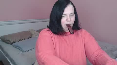 _alexandra_ray_ online show from 11/14/25, 08:13