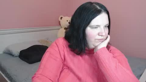 _alexandra_ray_ online show from 11/21/25, 11:31