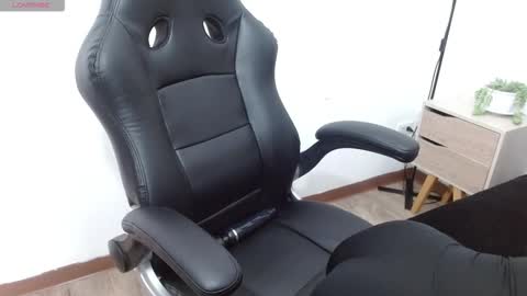 Alexandra online show from 09/14/25, 12:59