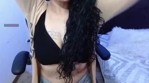 Alexandra online show from 09/26/25, 04:38