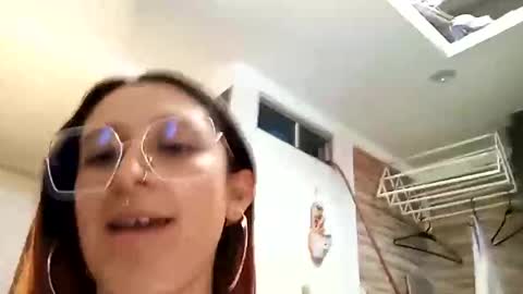 Snapshot of _alhanna chatting on 06/05/26, 09:53 Alhanna online show from 06/05/26, 09:53