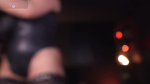 Snapshot of _alice_d chatting on 11/24/25, 07:57 Miss Alice My internet sucks these days see you soon online show from 11/24/25, 07:57