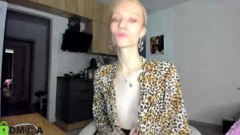 Gaylord online show from 11/28/25, 08:17