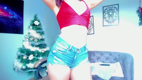 Snapshot of _alicelewis chatting on 12/04/24, 11:41 Alice online show from 12/04/24, 11:41
