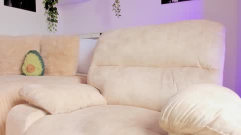 Karo online show from 01/25/25, 04:24