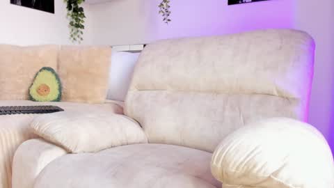 Karo online show from 01/29/25, 04:19