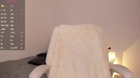 Snapshot of _allisongomez chatting on 09/28/25, 11:10 _allisongomez online show from 09/28/25, 11:10