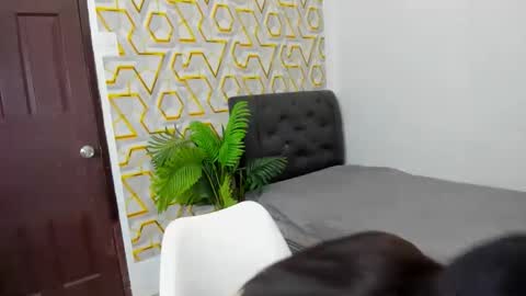 Snapshot of _althea69_ chatting on 10/03/25, 11:40 Thea online show from 10/03/25, 11:40