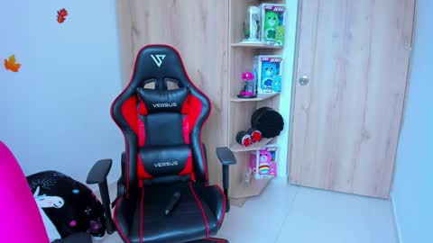 AMANDA online show from 12/12/24, 06:31