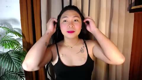 Snapshot of _amyspanks18_ chatting on 11/23/25, 08:58 Amy online show from 11/23/25, 08:58