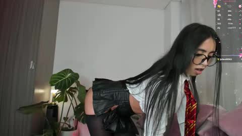 Anaela online show from 10/09/25, 07:12