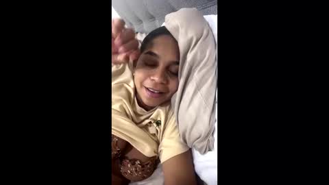 Snapshot of _analia chatting on 06/06/26, 10:58 Analia online show from 06/06/26, 10:58