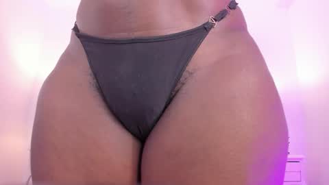 Analy  online show from 10/26/25, 09:04