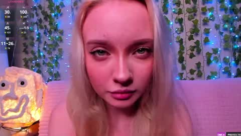 Snapshot of _angeldust_1 chatting on 05/27/26, 02:08 Emily online show from 05/27/26, 02:08