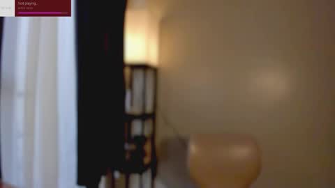 Snapshot of _ann1e_ chatting on 02/22/26, 04:02 annie . online show from 02/22/26, 04:02