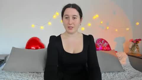 Snapshot of _anna_montana chatting on 04/21/26, 12:33 Anna online show from 04/21/26, 12:33
