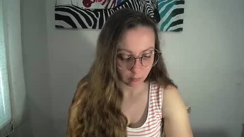 Snapshot of _annabelle_lee chatting on 06/08/26, 06:36 Anna online show from 06/08/26, 06:36