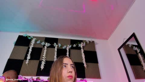 Annie Andrick online show from 06/05/26, 10:21