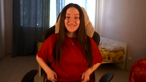 Anna online show from 02/17/25, 12:16