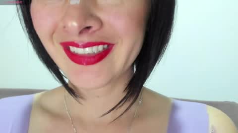 Snapshot of _antomouth_paradise chatting on 02/25/25, 10:18 antonia online show from 02/25/25, 10:18