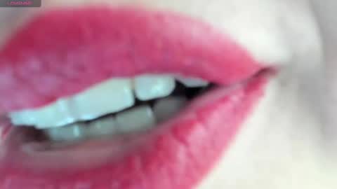 Snapshot of _antomouth_paradise chatting on 02/27/25, 08:42 antonia online show from 02/27/25, 08:42