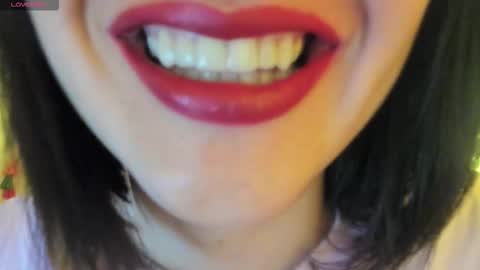 Snapshot of _antomouth_paradise chatting on 09/18/25, 10:17 antonia online show from 09/18/25, 10:17