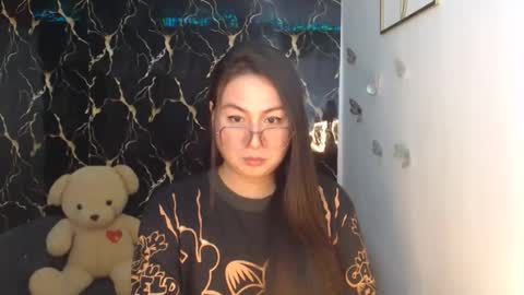 arah online show from 10/29/25, 12:07