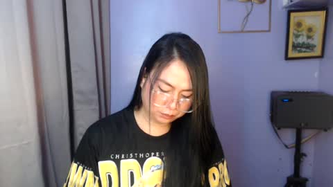Snapshot of _arah chatting on 07/15/26, 01:44 arah online show from 07/15/26, 01:44