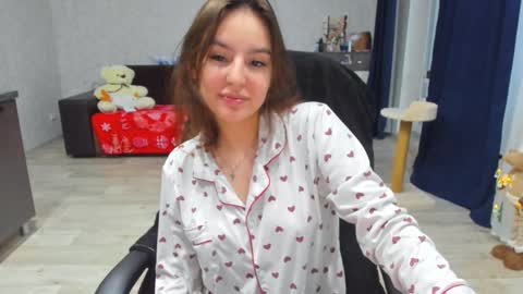 Arina online show from 12/03/24, 10:50