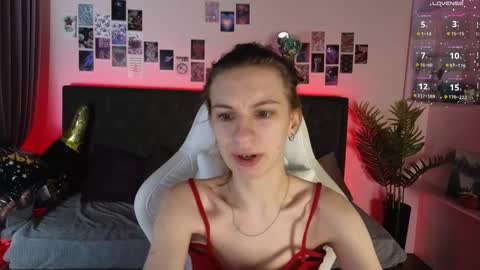 _ash_leyy_ online show from 01/14/26, 01:33