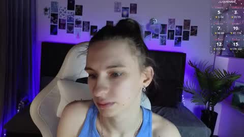 _ash_leyy_ online show from 02/03/26, 01:26