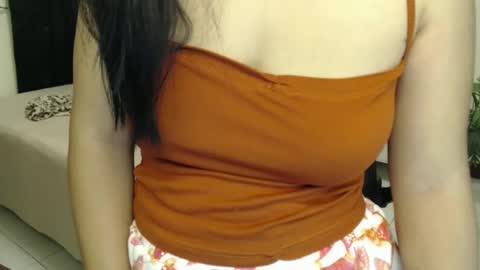 Snapshot of _ashley27 chatting on 02/23/25, 04:24 Angie online show from 02/23/25, 04:24