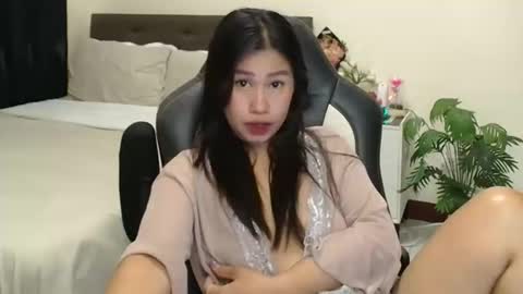 Snapshot of _ashley27 chatting on 02/10/26, 12:15 Angie online show from 02/10/26, 12:15