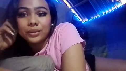 Snapshot of _asianslutyymikha_ chatting on 11/18/25, 03:12 _asianslutyymikha_ online show from 11/18/25, 03:12