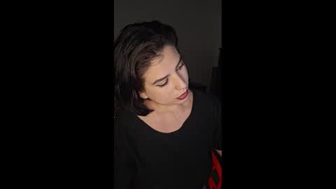 Snapshot of _atenea_golden chatting on 02/25/25, 01:30 atenea online show from 02/25/25, 01:30
